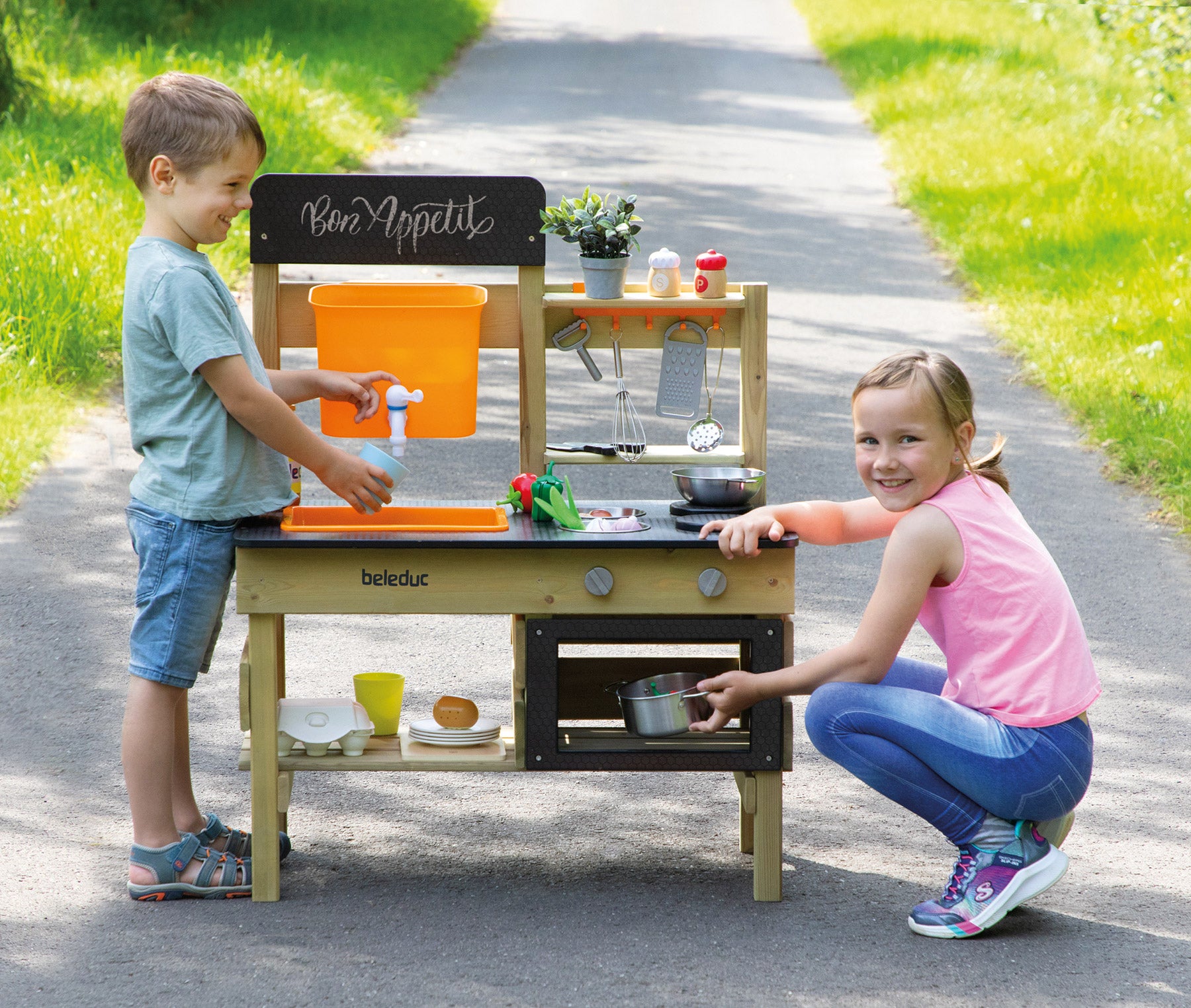 Outdoor Spielküche