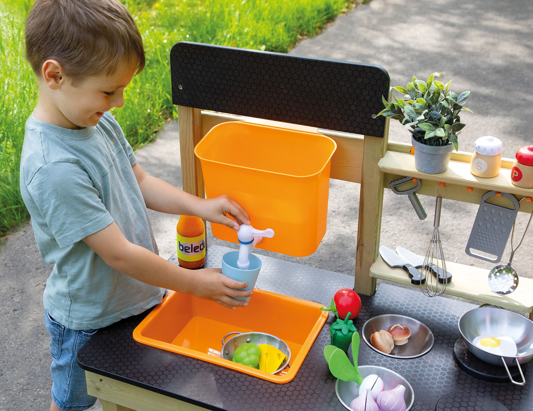 Outdoor Spielküche